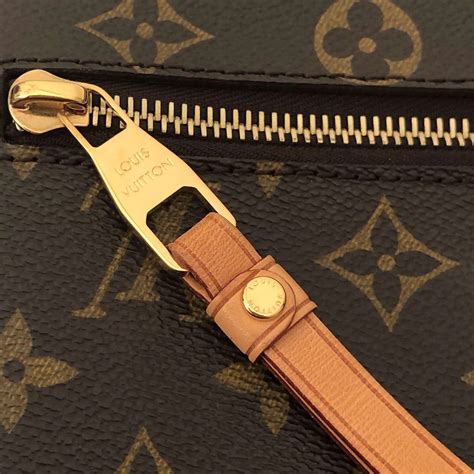 louis vuitton horizon 70 replica|louis vuitton onthego zippers.